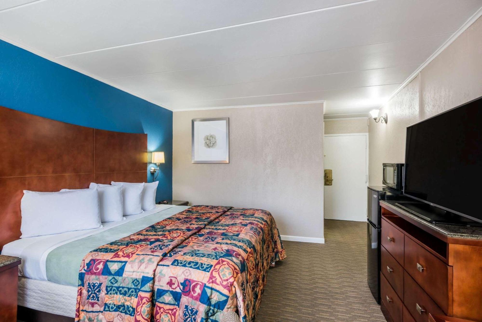 Travelodge By Wyndham Aberdeen Dış mekan fotoğraf